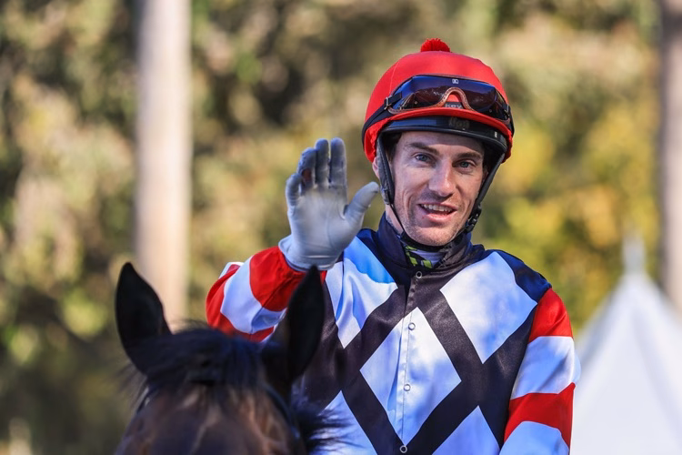 Zackey And Crawford Smiling After Eventful Weekend’s Racing